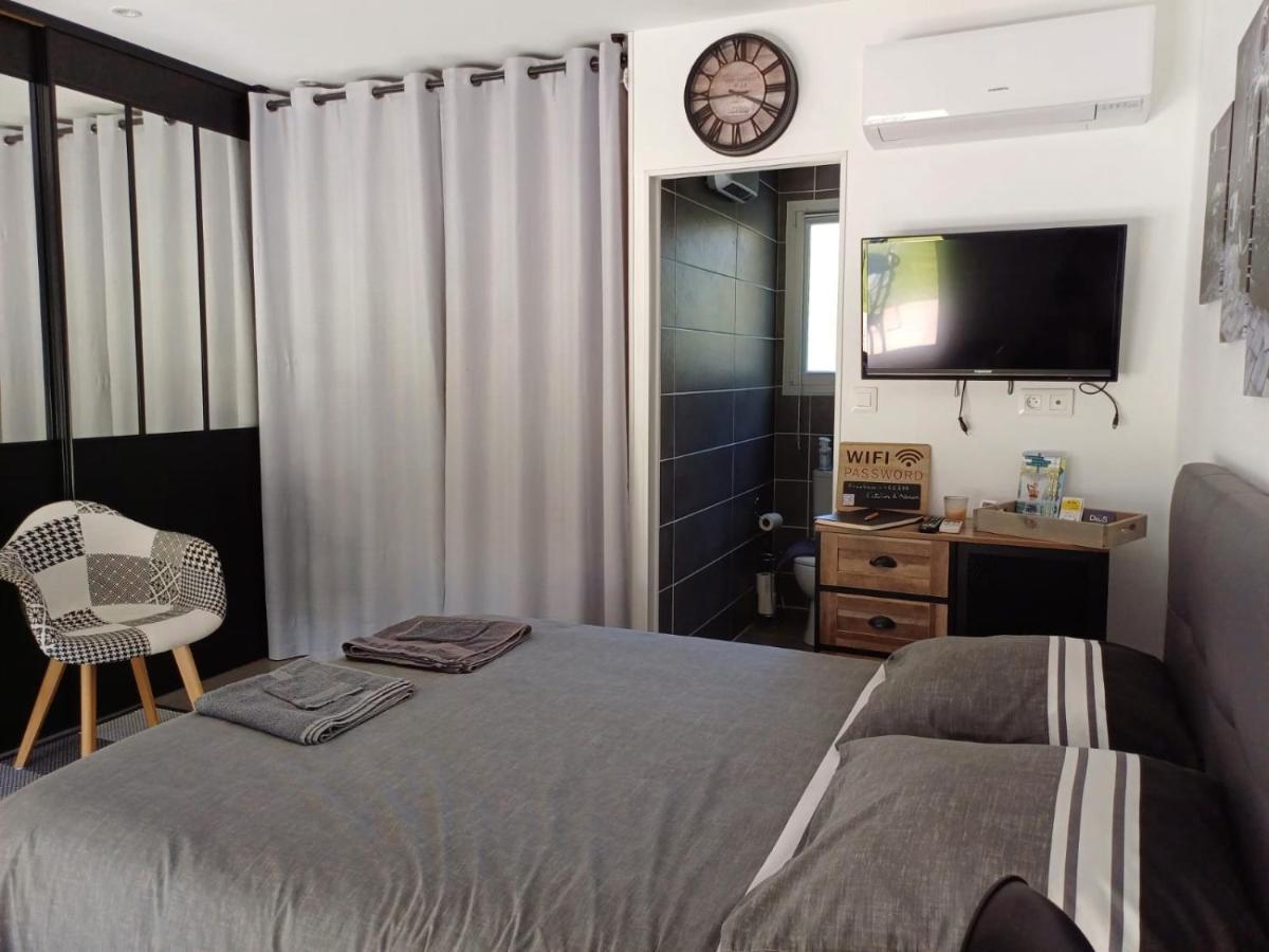L'Atelier D'Adrien Apartment Lesgor Phòng bức ảnh